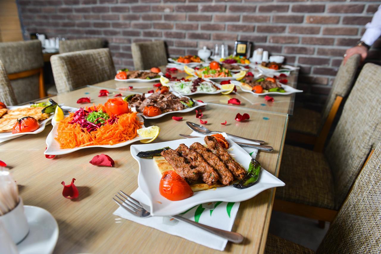 Royal Sivas Hotel Eksteriør bilde